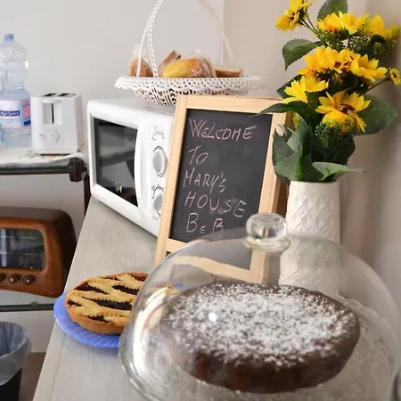 Mary's House 3* نابولي