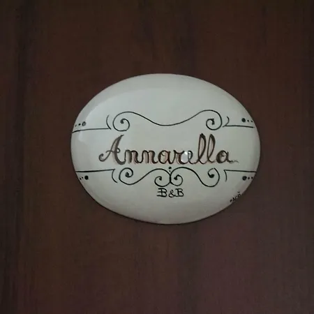 Mary's House نابولي