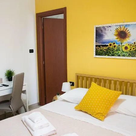 Mary's House 3* Neapol